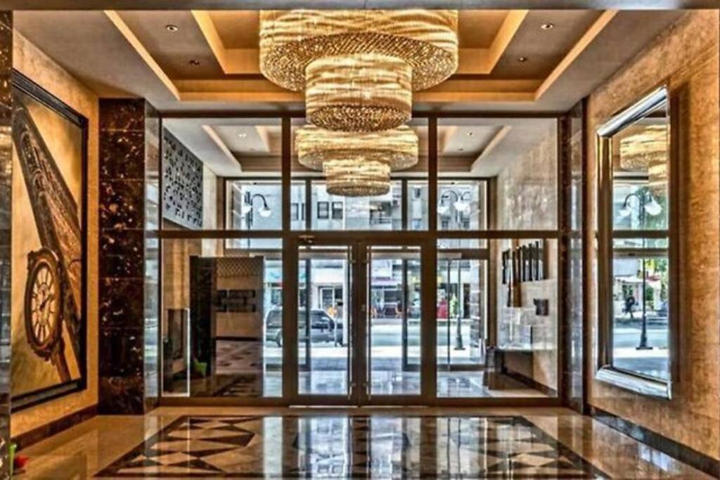 Grand View Apartment سكوبجي المظهر الخارجي الصورة