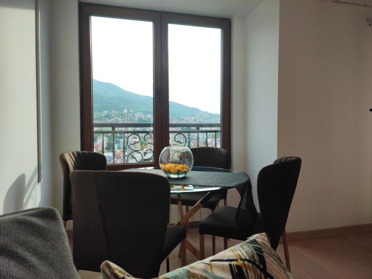 Grand View Apartment سكوبجي المظهر الخارجي الصورة